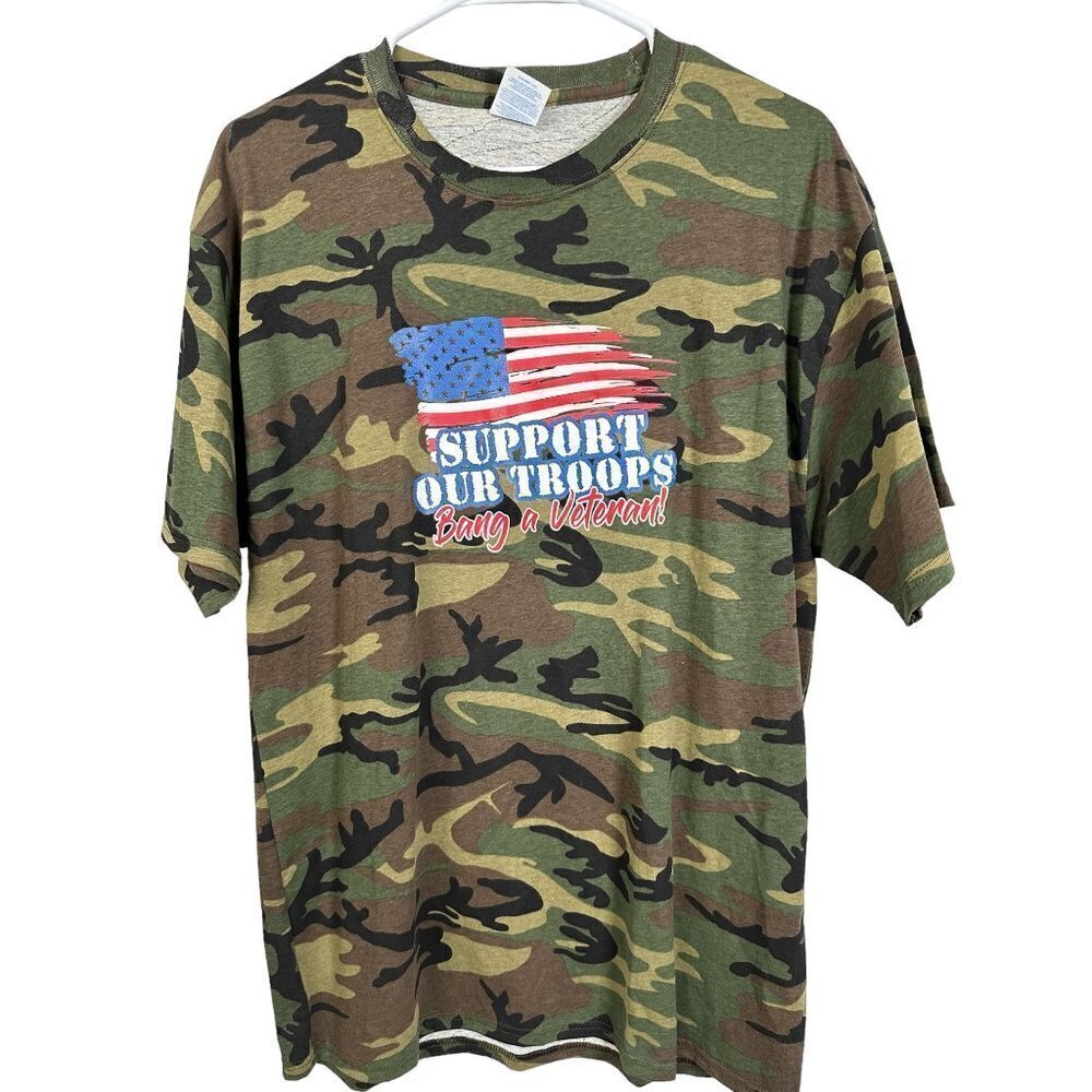 Port & Company Mens Camo Support Our Troops Five Star Dive Bar T-Shirt‎ Large